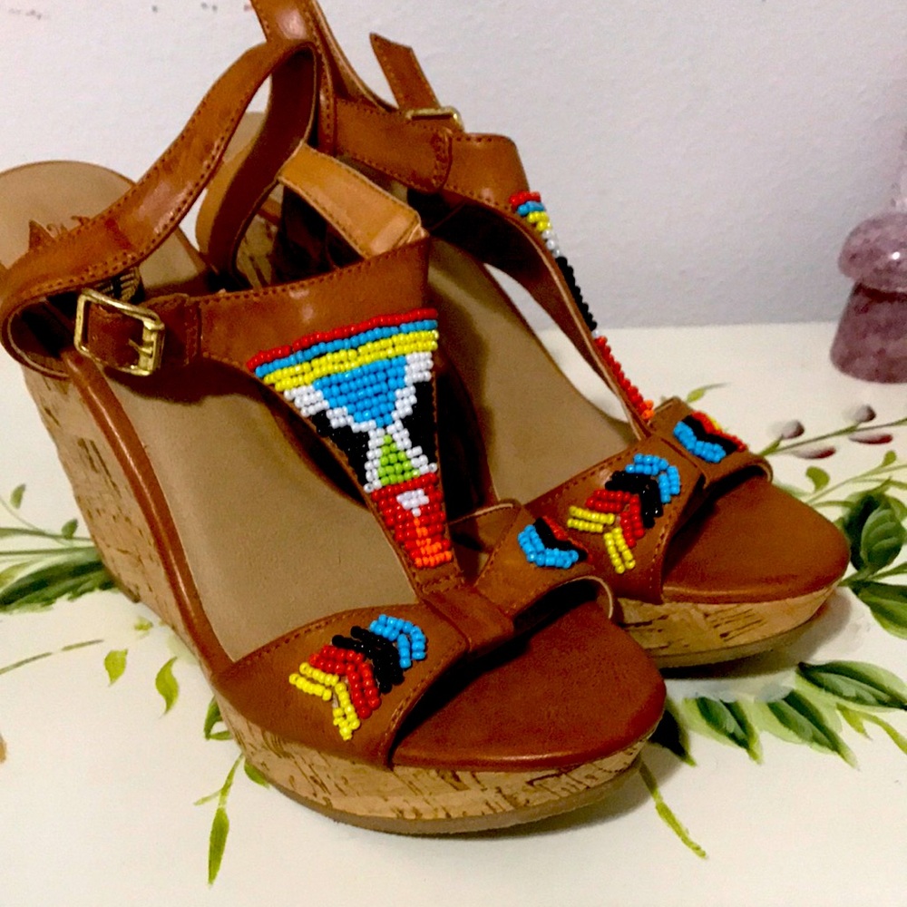 NEW! Arizona beaded wedge sandals